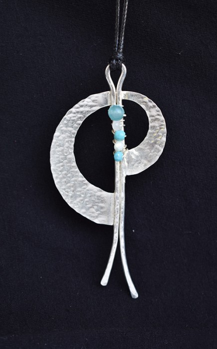 ΚΟΛΙΕ ΧΕΙΡΟΠΟΙΗΤΟ ΣΦΥΡΗΛΑΤΟ ΕΠΑΡΓΥΡΟ ΜΕ ΗΜΙΠΟΛΥΤΙΜΕΣ ΠΕΤΡΕΣ ΖΙΡΓΚΟΝ "ΤΥΦΩΝΑΣ"